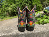 Size 9 women’s Old Gringo boots