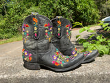 Size 9 women’s Old Gringo boots
