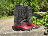 Size 9 women’s Dan Post boots