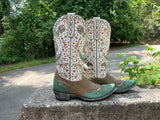 Size 8 women’s Old Gringo boots