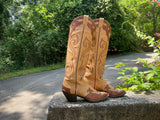 Size 8.5 women’s Larry Mahan boots