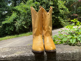 Size 8.5 women’s Larry Mahan boots
