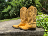 Size 8.5 women’s Larry Mahan boots
