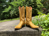 Size 8.5 women’s Larry Mahan boots