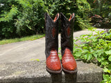 Size 9 women’s Dan Post boots