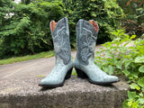 Size 8 women’s Montana boots