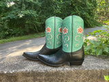 Size 9 women’s Old Gringo boots