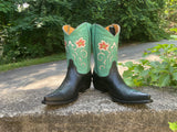 Size 9 women’s Old Gringo boots