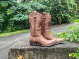 Size 9 women’s Ariat boots