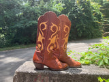 Size 9.5 men’s or 11 women’s Larry Mahan boots