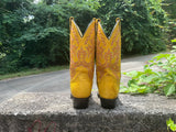Size 8 women’s Dan Post boots