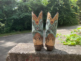 Size 8 women’s Dan Post boots