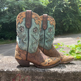 Size 8 women’s Dan Post boots