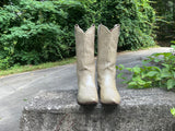 Size 8 women’s Nocona boots