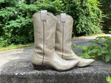 Size 8 women’s Nocona boots
