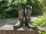 Size 9 women’s handmade boots