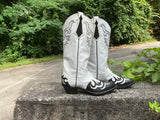 Size 7 women’s Larry Mahan boots