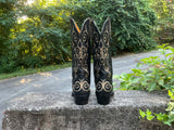 Size 9 women’s Old Gringo boots