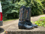 Size 7 women’s Cris Romero boots