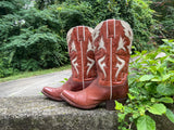 Size 8 women’s Frye boots