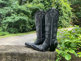 Size 8.5 women’s Star boots