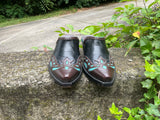 Size 7.5 women’s Old Gringo mules
