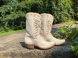 Size 5 women’s Acme boots