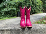 Size 7.5 women’s Black Star boots