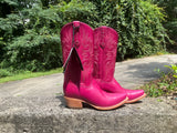 Size 7.5 women’s Black Star boots