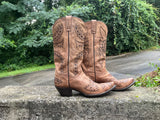 Size 10 women’s Dan Post boots