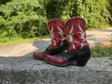 Size 8.5 men’s or 10 women’s Acme boots