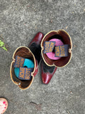 Size 8.5 men’s or 10 women’s Acme boots