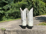 Size 5 women’s Justin boots
