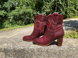 Size 6.5 women’s Frye boots
