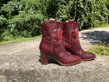 Size 6.5 women’s Frye boots