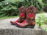 Size 8 women’s Old Gringo boots