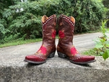 Size 8 women’s Old Gringo boots