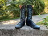 Size 9 women’s Lucchese boots