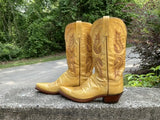 Size 8 women’s Lucchese boots