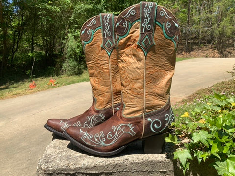 Size 10 women’s Sterling River boots