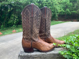 Size 8.5 men’s or 10 women’s Larry Mahan boots