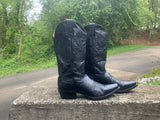 Size 8.5 women’s Shyanne boots