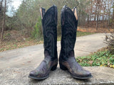 Size 9.5 men’s or 11.5 women’s Larry Mahan boots