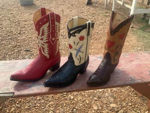 Size 8.5 women’s Sendra boots