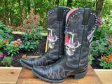 Size 9.5 women’s Ariat boots