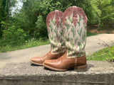 Size 8 women’s Ariat boots