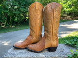 Size 7 women’s Larry Mahan boots