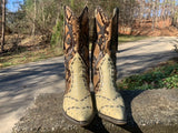 Size 6.5 women’s Donald Pliner boots