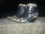 Size 9 women’s Donald Pliner boots