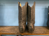 Size 9 women’s Panhandle Slim boots